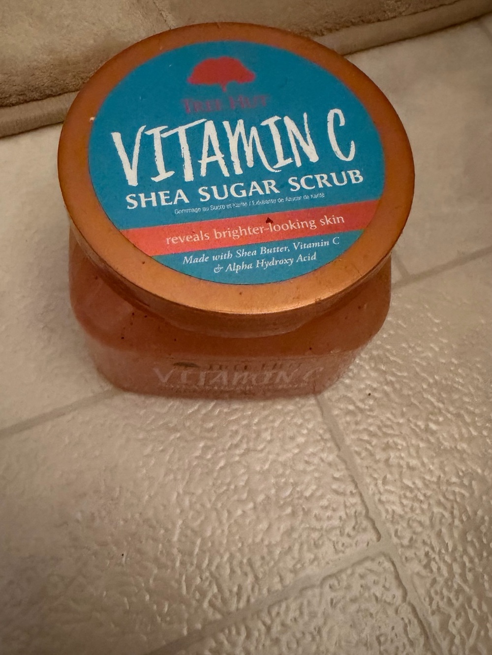 Tree Hut Vitamin C Shea Sugar Scrub - Orange & Teal Jar new